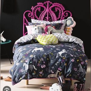 Kids bedding